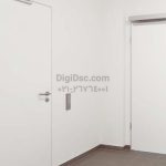 nona Schmeltz Glass door